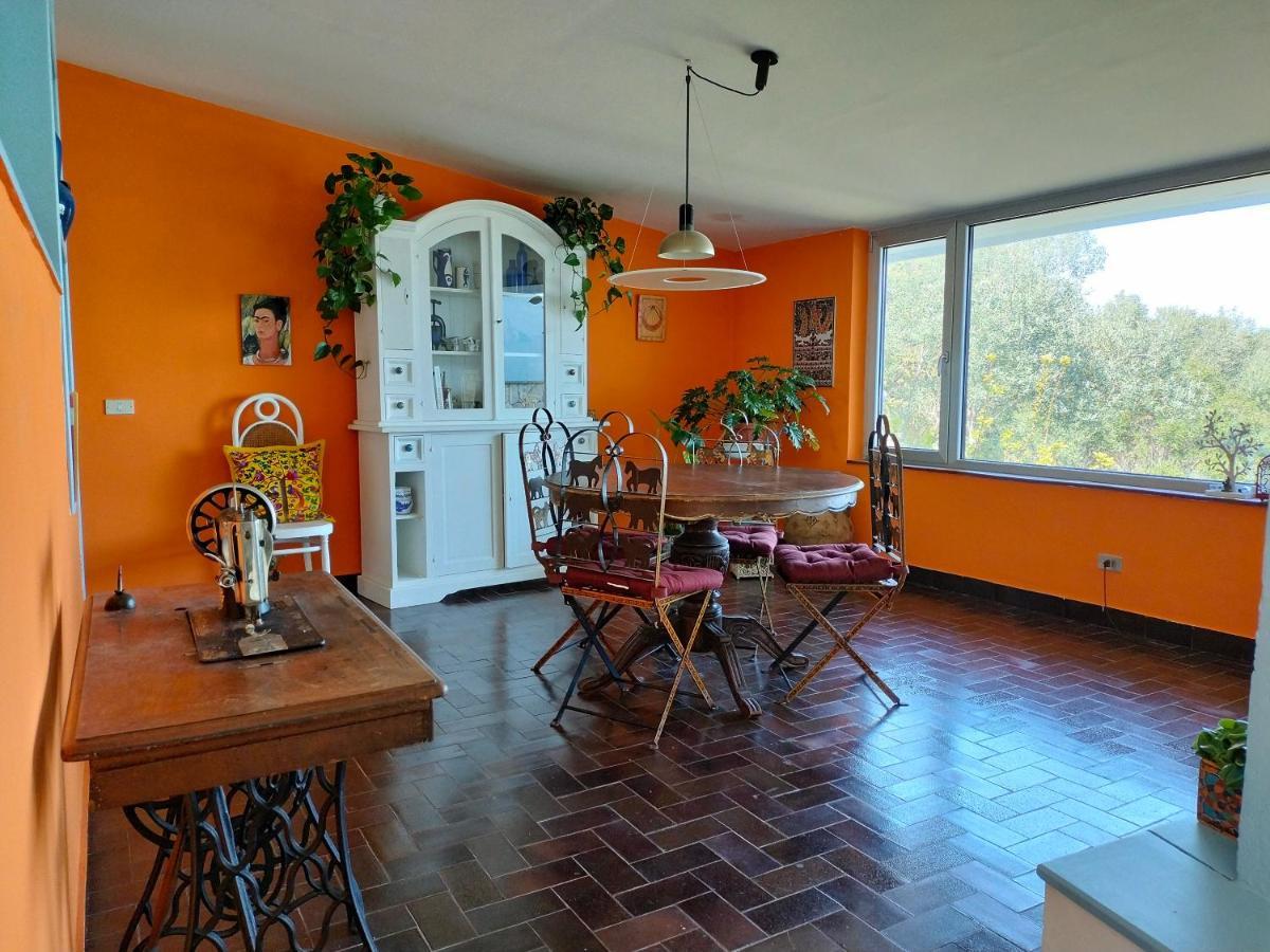 콘베르사노 Le Finestre Sul Mare B&B 외부 사진