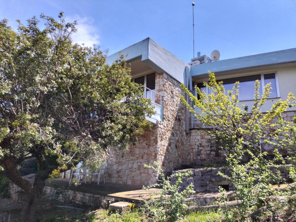콘베르사노 Le Finestre Sul Mare B&B 외부 사진